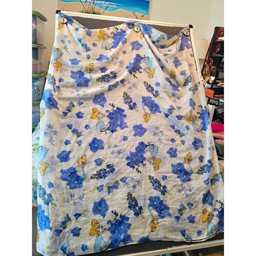 Alice in Wonderland Disney Women's Loungefly Rectangle Scarf  44x72"